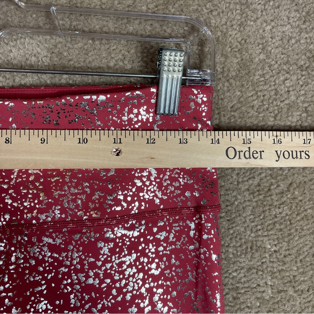 Sweaty Betty Goddess 7/8 Legging Size Medium Red Terrazzo Foil Print Workout NEW - Picture 3 of 10